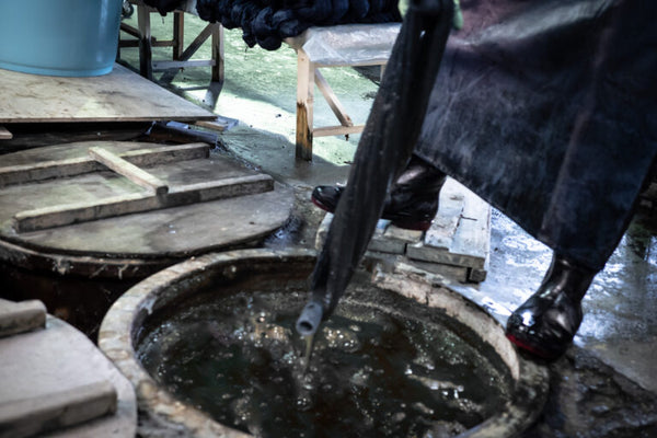 indigo dipping