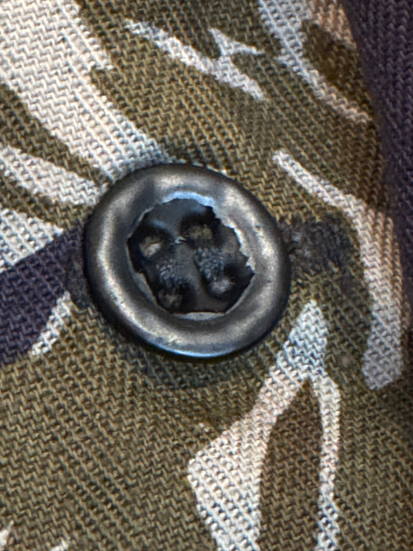 fly Button