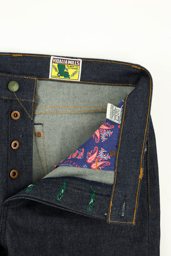 Vidalia greaser button holes